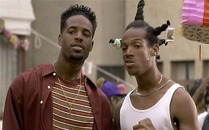 The Wayans brothers co-star in Don't Be a Menace to South Central While Drinking Your Juice in the Hood