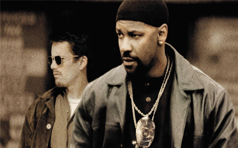 Denzel Washington and Ethan Hawke in the drug hood movie Training Day