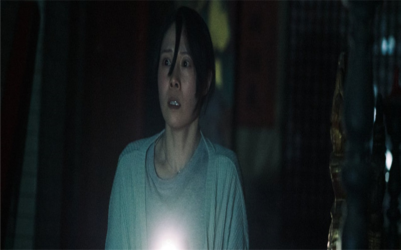 Tsai Hsuan-yen plays Li Ronan in Incantation (2022)